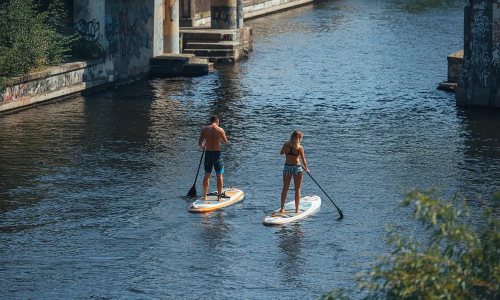 Stand-Up-Paddling (SUP): Trendsport auf der Spree und Berliner Seen